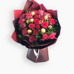 باقة الزهور الفوشيه